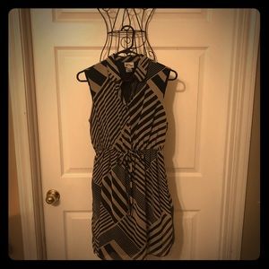 Pictures just don’t do this Dress justice.